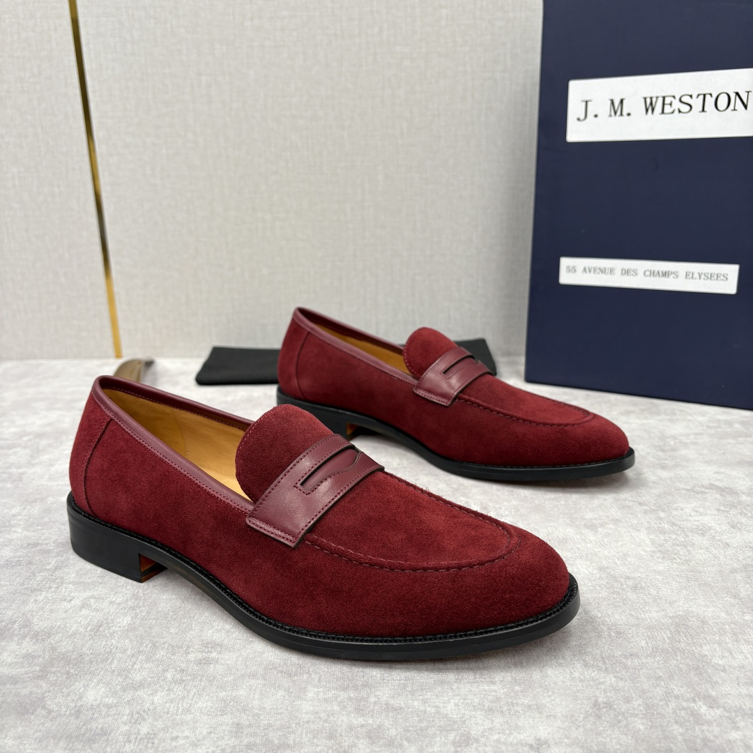 💋💍J.M.Westo*n 威士-顿 男士乐福鞋正装鞋皮鞋 法国顶级皮鞋品牌。精选意大利顶级小牛皮/高丝