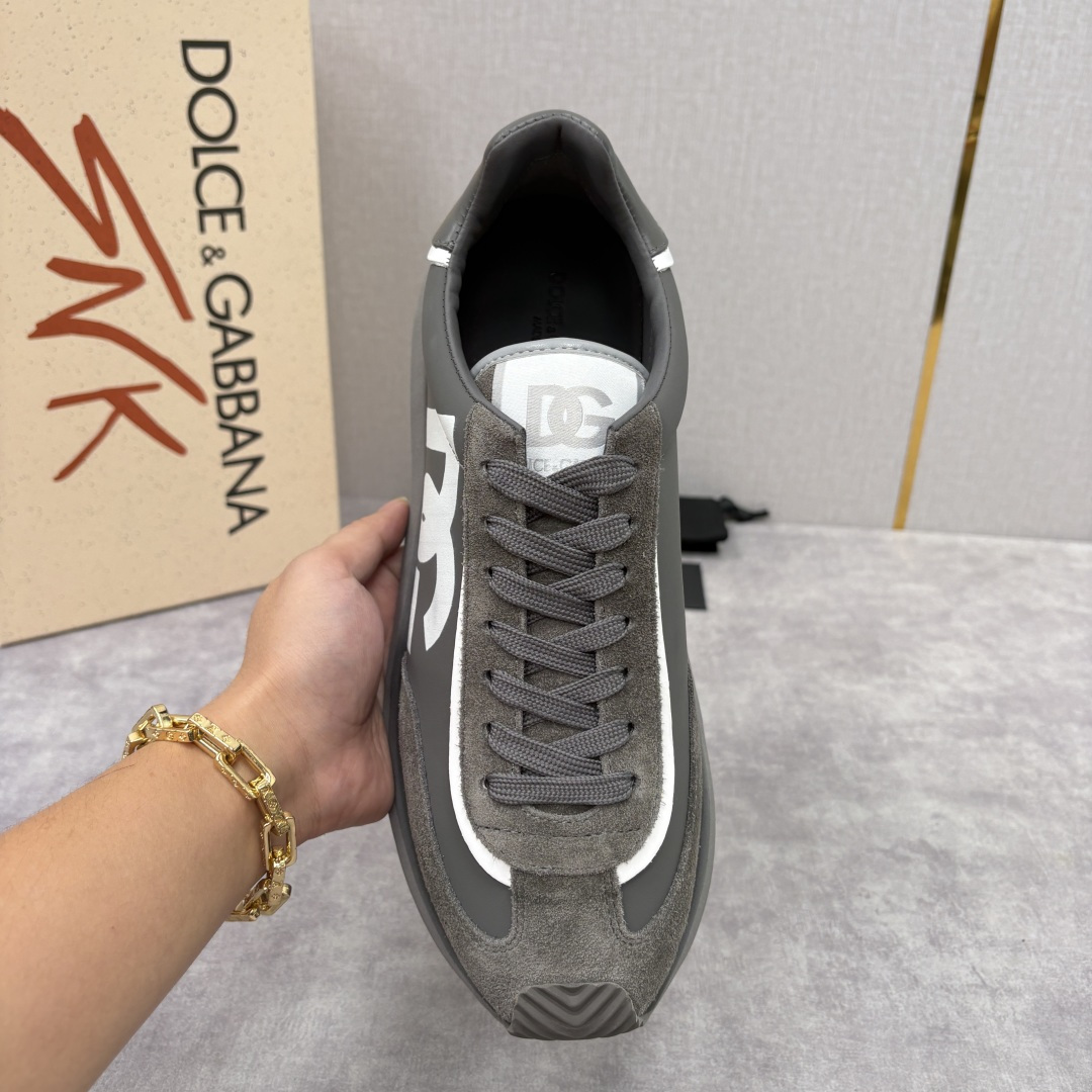 💋💍DG 家新品 Dolce &Gabban* 杜嘉～班纳 Cushion 牛皮拼接撞色休闲运动鞋 官方