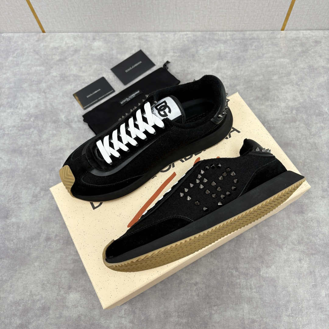 💋💍DG 家新品 Dolce &Gabban* 杜嘉～班纳 天鹅绒拼接撞色铆钉休闲运动鞋 铆钉复古运动鞋