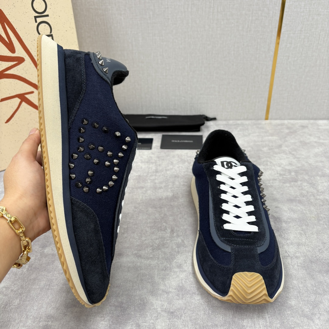 💋💍DG 家新品 Dolce &Gabban* 杜嘉～班纳 天鹅绒拼接撞色铆钉休闲运动鞋 铆钉复古运动鞋