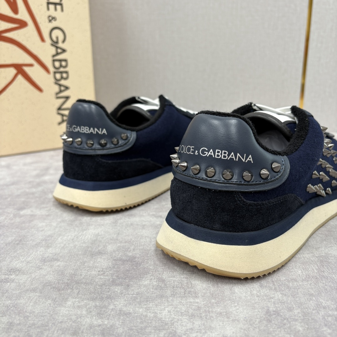 💋💍DG 家新品 Dolce &Gabban* 杜嘉～班纳 天鹅绒拼接撞色铆钉休闲运动鞋 铆钉复古运动鞋