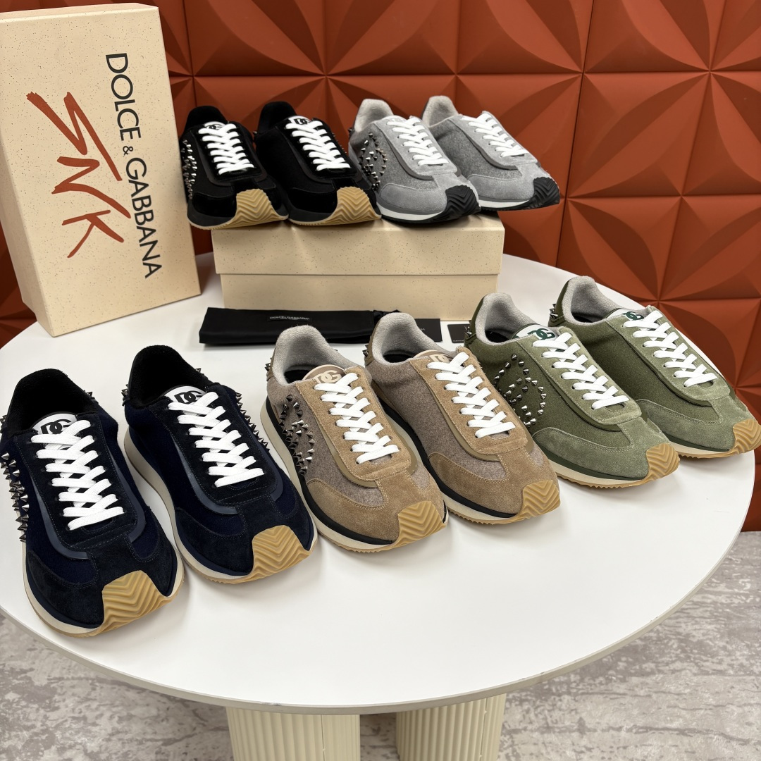 💋💍DG 家新品 Dolce &Gabban* 杜嘉～班纳 天鹅绒拼接撞色铆钉休闲运动鞋 铆钉复古运动鞋