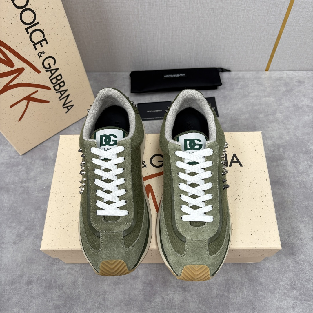 💋💍DG 家新品 Dolce &Gabban* 杜嘉～班纳 天鹅绒拼接撞色铆钉休闲运动鞋 铆钉复古运动鞋