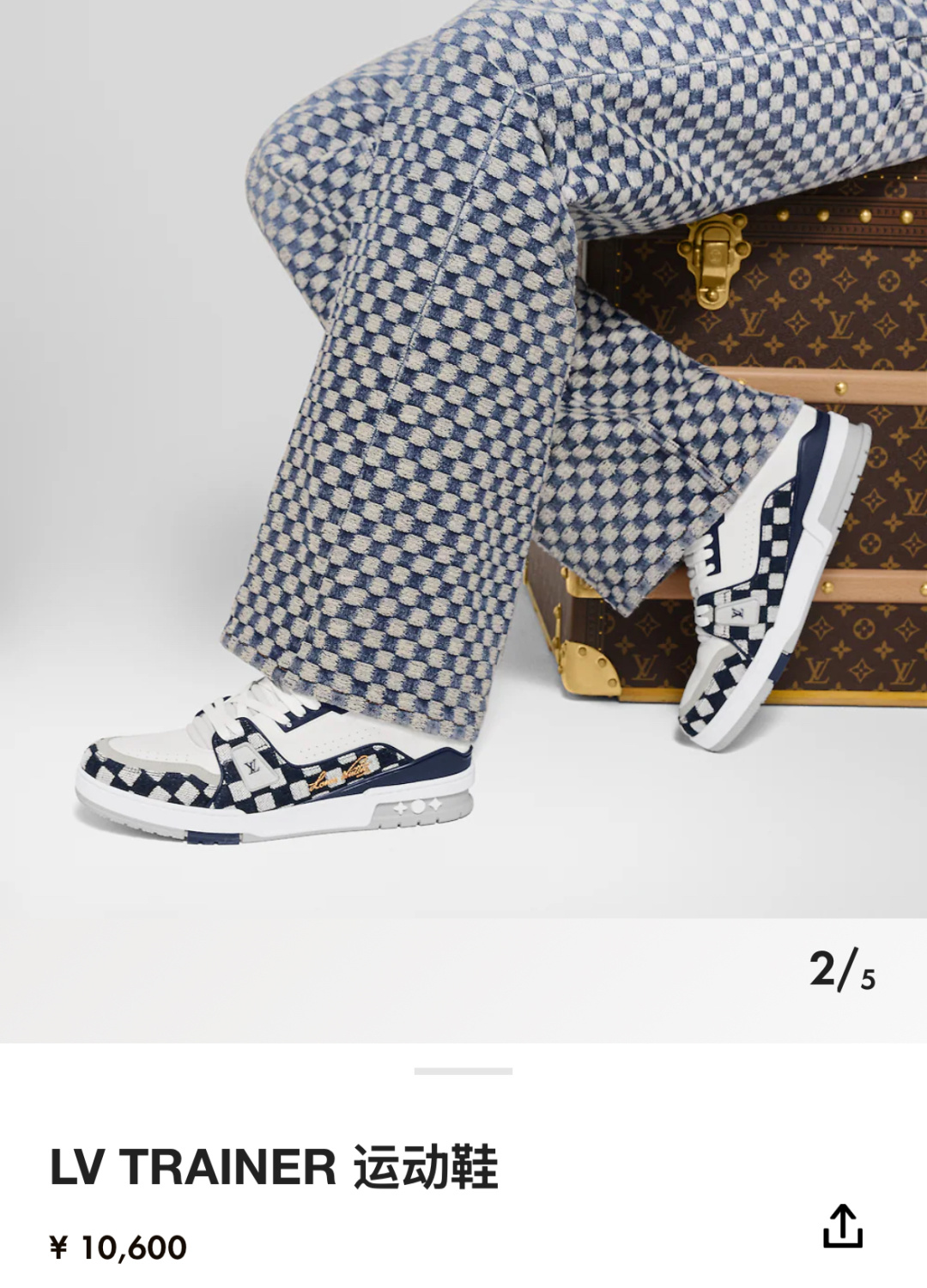 💋💍L家新品 L*V 路易～当季新品上架 TRAINER 系列运动鞋 官方 10,600 经典棋盘格邂逅