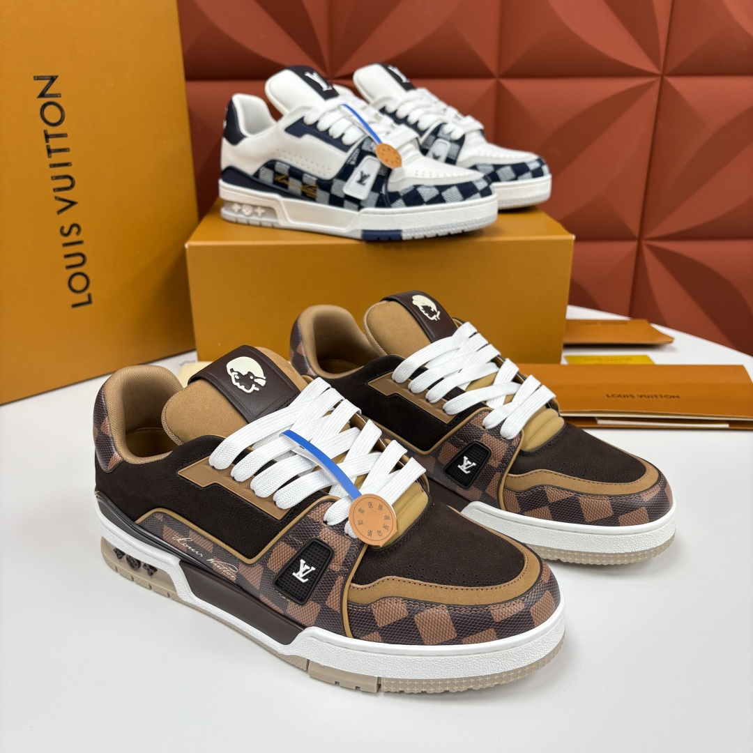 💋💍L家新品 L*V 路易～当季新品上架 TRAINER 系列运动鞋 官方 10,600 奢潮交融的复古