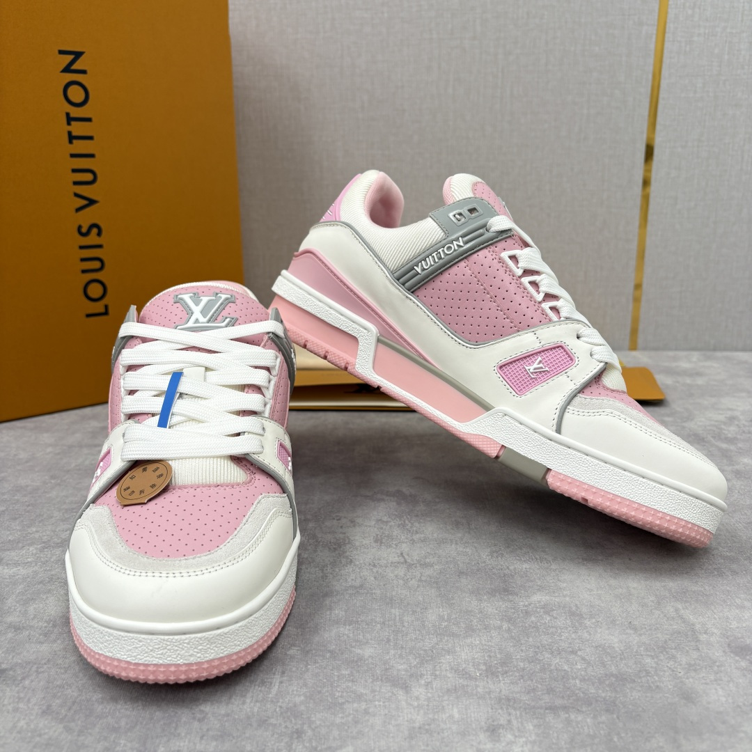 💋💍L家新品 L*V 路易～当季新品上架 TRAINER 系列运动鞋 马卡龙色系的奢甜运动风 官方 10