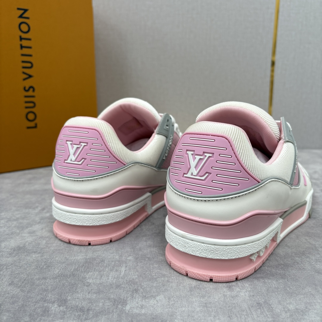 💋💍L家新品 L*V 路易～当季新品上架 TRAINER 系列运动鞋 马卡龙色系的奢甜运动风 官方 10