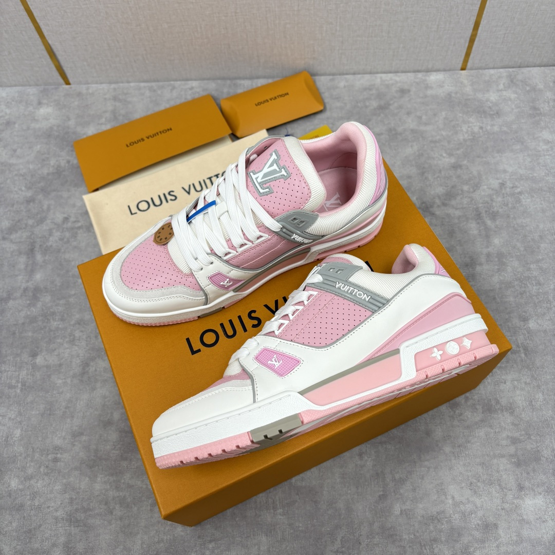 💋💍L家新品 L*V 路易～当季新品上架 TRAINER 系列运动鞋 马卡龙色系的奢甜运动风 官方 10