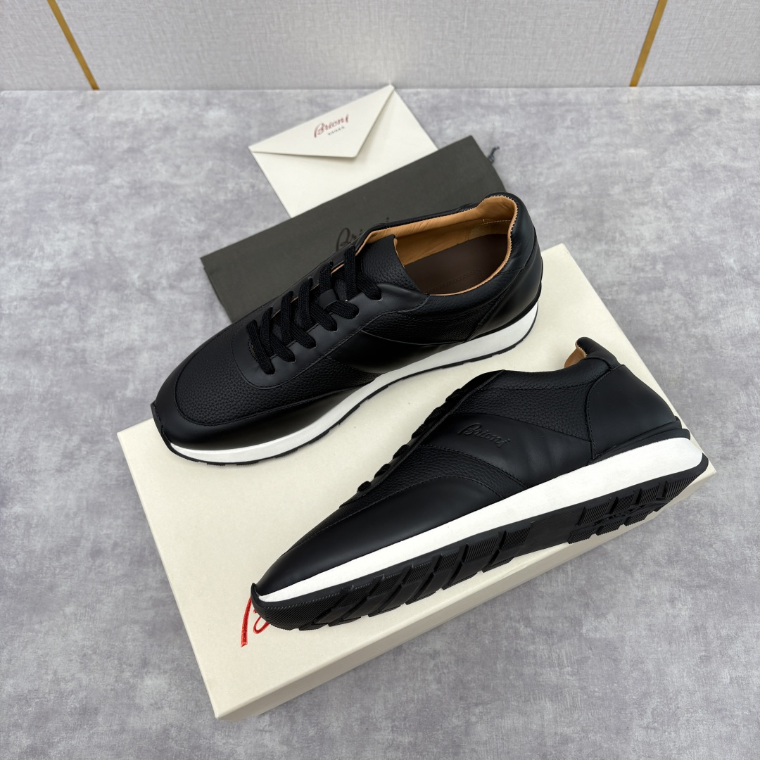 💋💍 Brion* （布里-奥尼） 男士新款休闲运动鞋跑鞋 意式奢华与运动风尚的优雅融合 该品牌于194