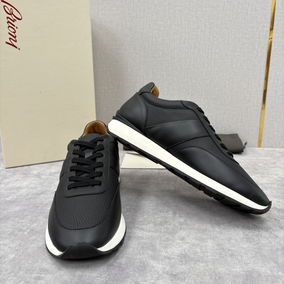 💋💍 Brion* （布里-奥尼） 男士新款休闲运动鞋跑鞋 意式奢华与运动风尚的优雅融合 该品牌于194