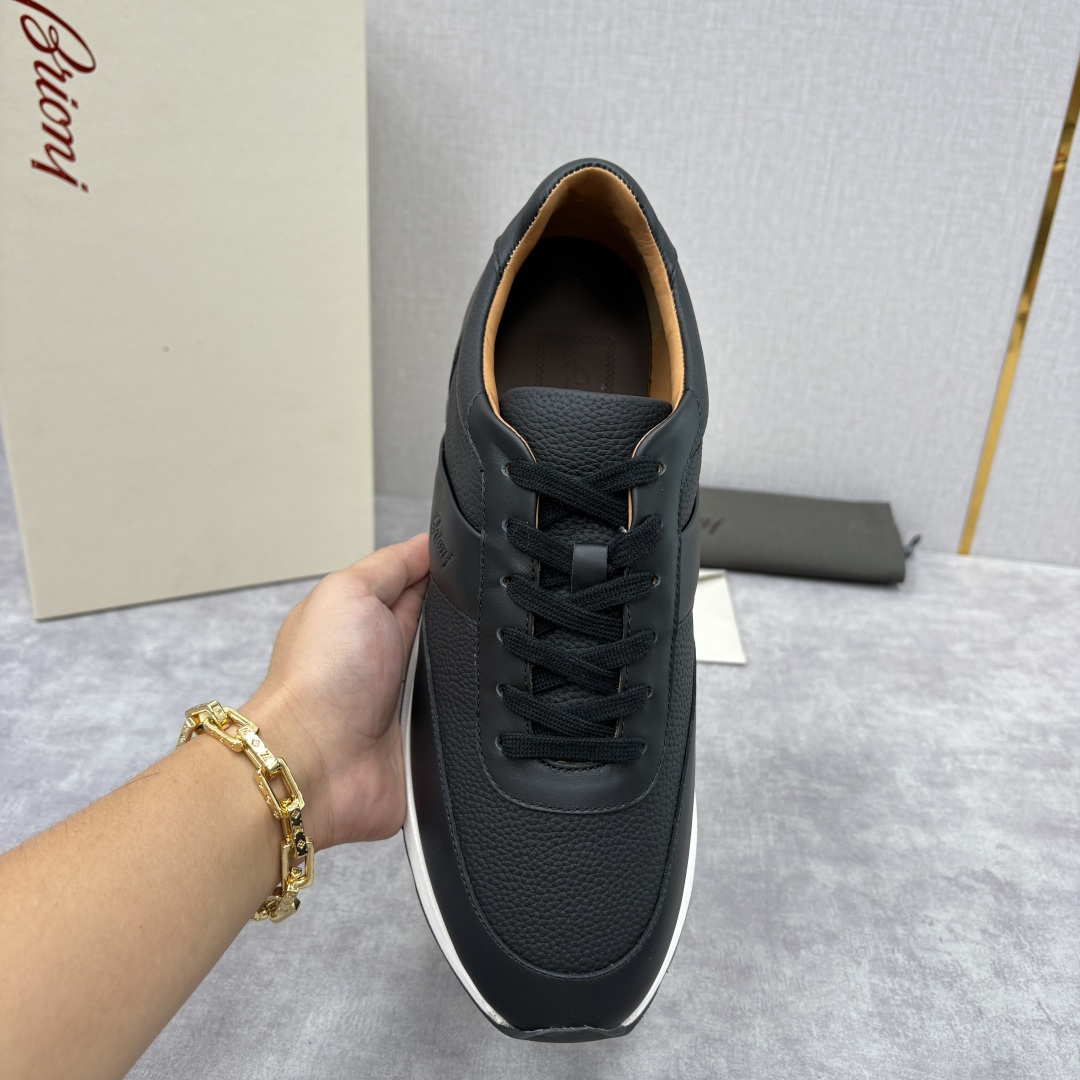 💋💍 Brion* （布里-奥尼） 男士新款休闲运动鞋跑鞋 意式奢华与运动风尚的优雅融合 该品牌于194