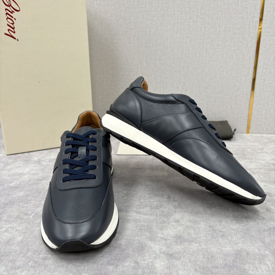 💋💍 Brion* （布里-奥尼） 男士新款休闲运动鞋跑鞋 意式奢华与运动风尚的优雅融合 该品牌于194