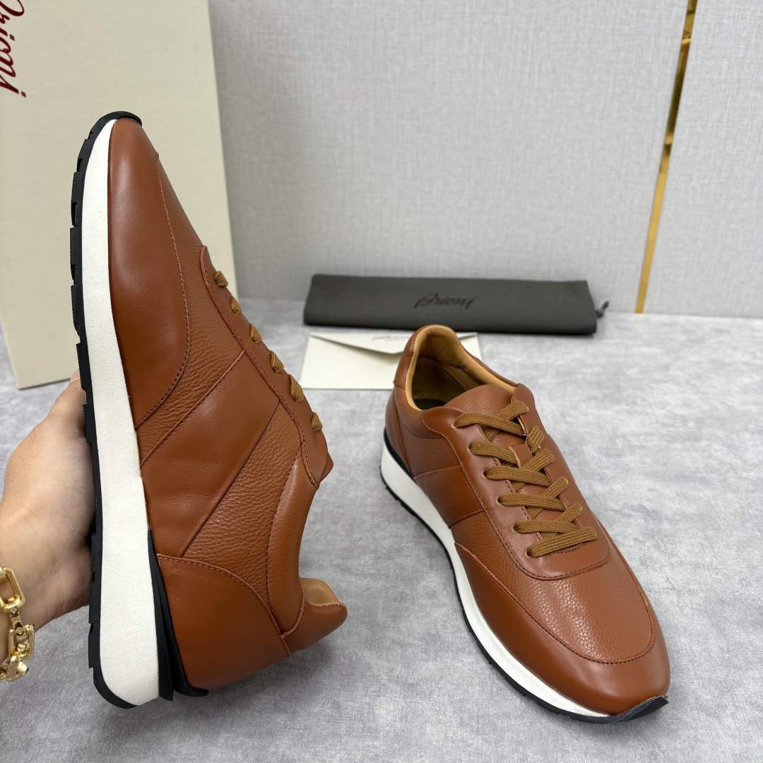 💋💍 Brion* （布里-奥尼） 男士新款休闲运动鞋跑鞋 意式奢华与运动风尚的优雅融合 该品牌于194