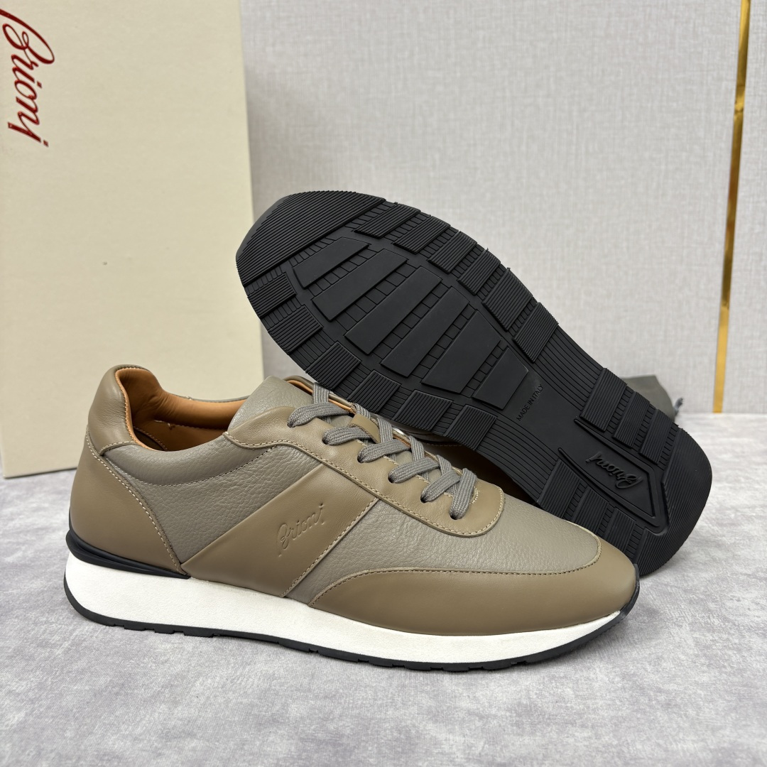 💋💍 Brion* （布里-奥尼） 男士新款休闲运动鞋跑鞋 意式奢华与运动风尚的优雅融合 该品牌于194