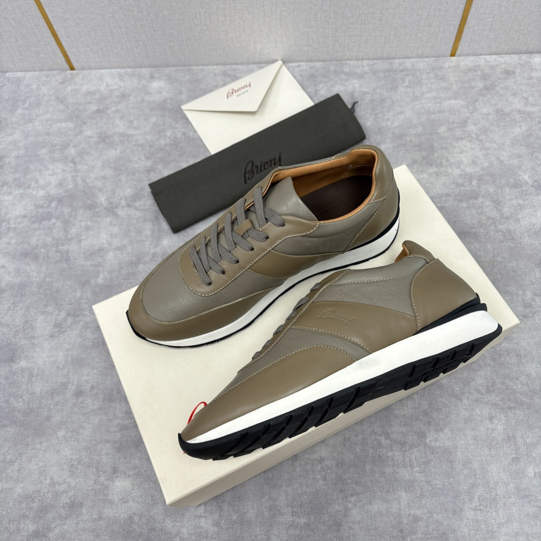 💋💍 Brion* （布里-奥尼） 男士新款休闲运动鞋跑鞋 意式奢华与运动风尚的优雅融合 该品牌于194