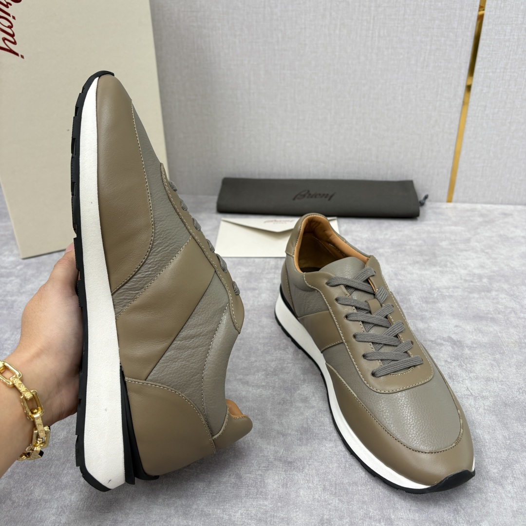 💋💍 Brion* （布里-奥尼） 男士新款休闲运动鞋跑鞋 意式奢华与运动风尚的优雅融合 该品牌于194