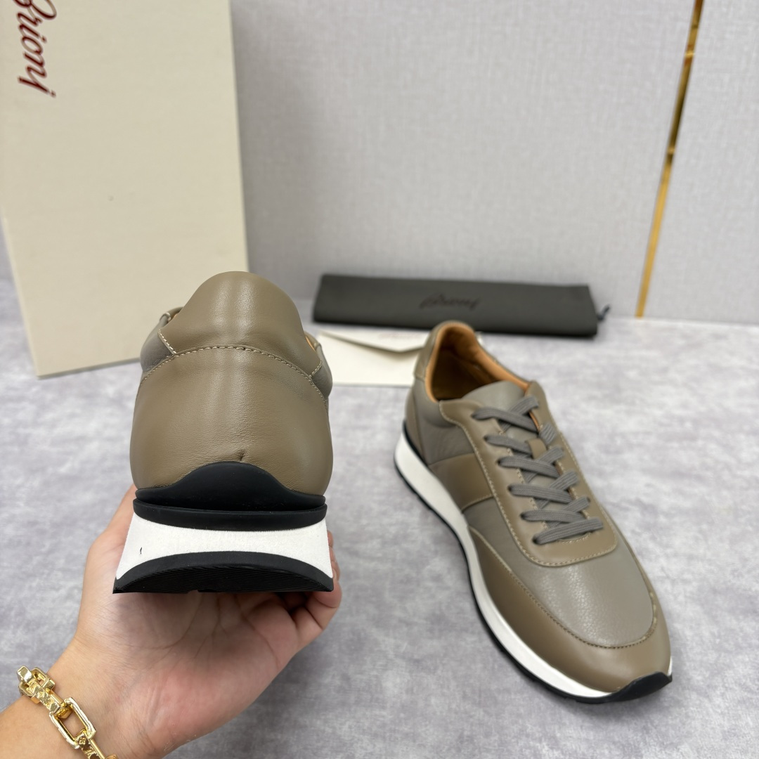 💋💍 Brion* （布里-奥尼） 男士新款休闲运动鞋跑鞋 意式奢华与运动风尚的优雅融合 该品牌于194