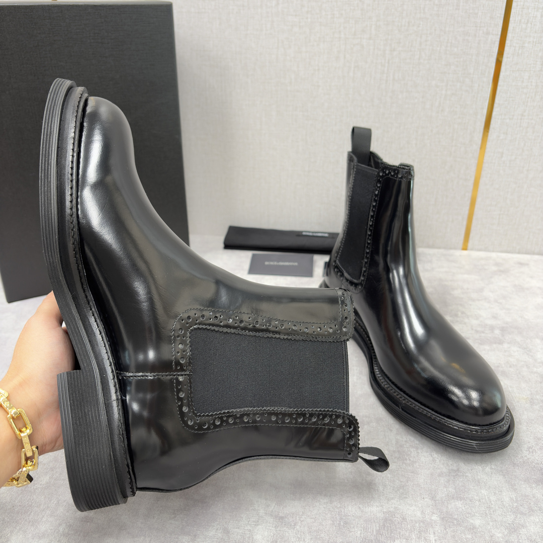 💋💍DG家新品 杜嘉-班纳 Dolce&Gabban* 男士切尔西靴皮靴系列：意式奢华的多面型格盛宴 这