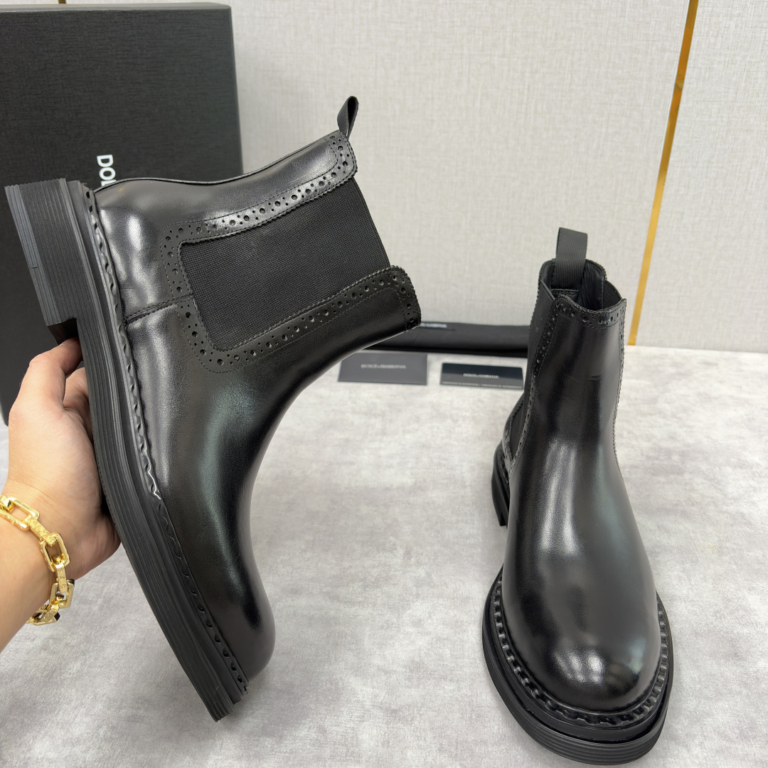 💋💍DG家新品 杜嘉-班纳 Dolce&Gabban* 男士切尔西靴皮靴系列：意式奢华的多面型格盛宴 这