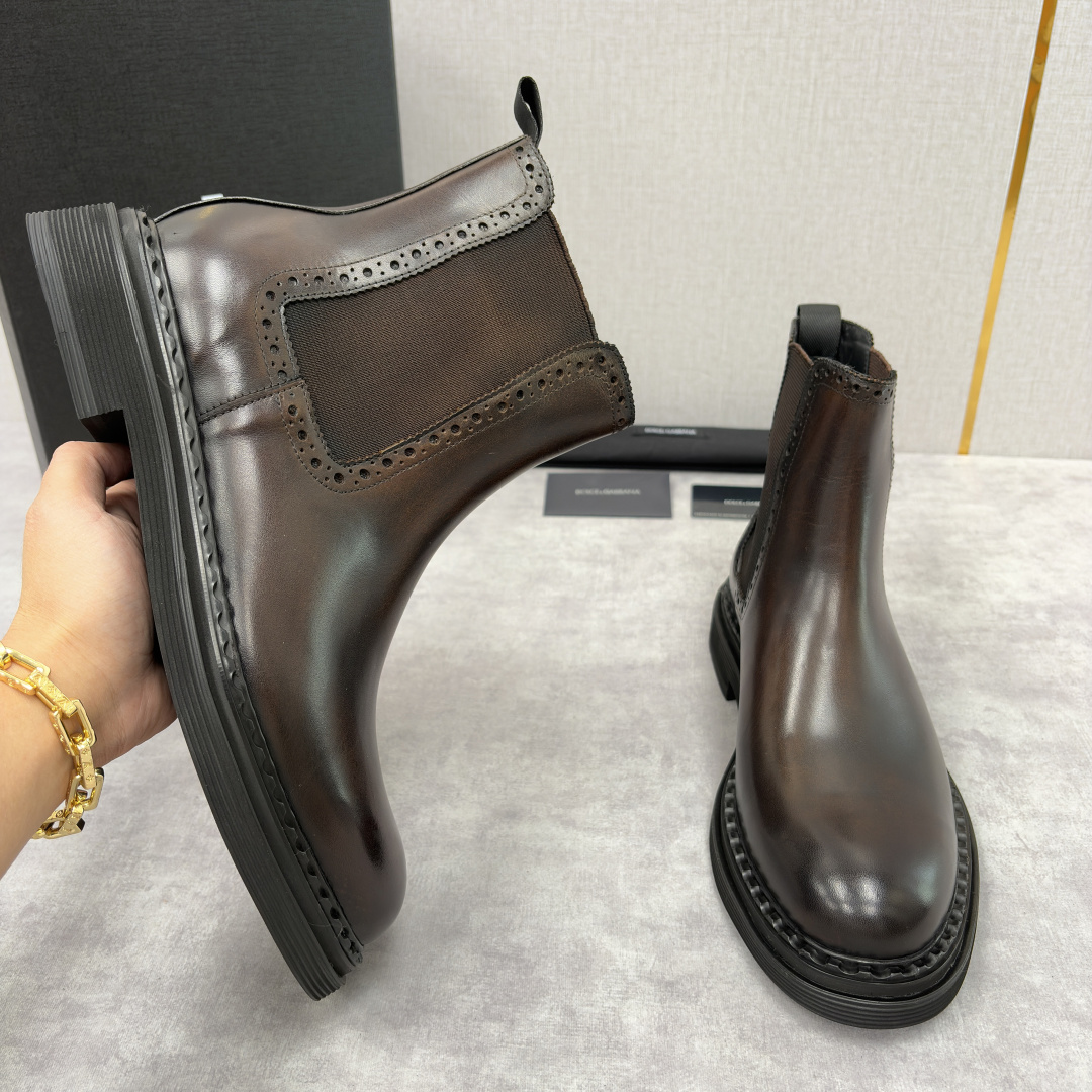 💋💍DG家新品 杜嘉-班纳 Dolce&Gabban* 男士切尔西靴皮靴系列：意式奢华的多面型格盛宴 这