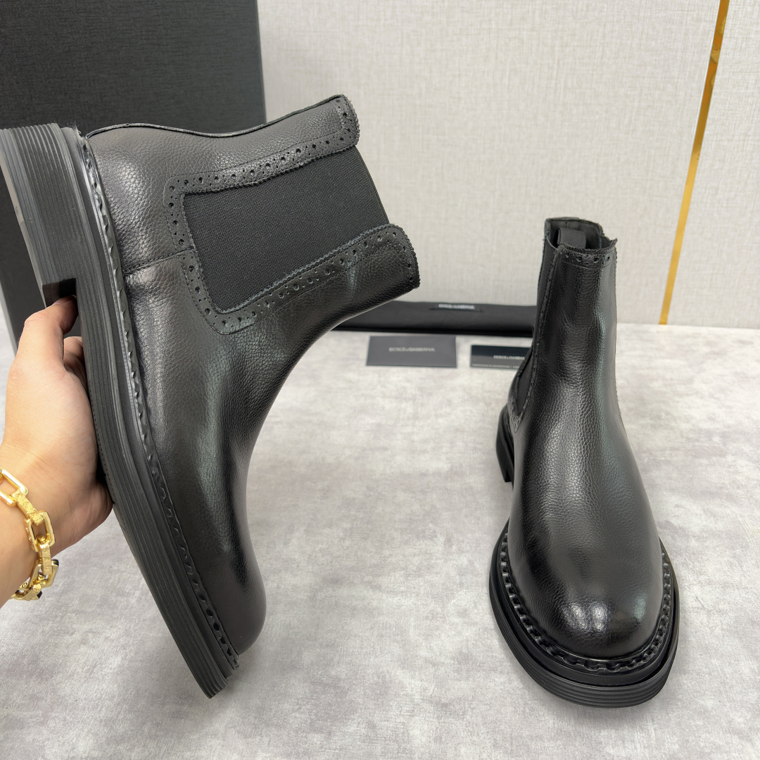 💋💍DG家新品 杜嘉-班纳 Dolce&Gabban* 男士切尔西靴皮靴系列：意式奢华的多面型格盛宴 这