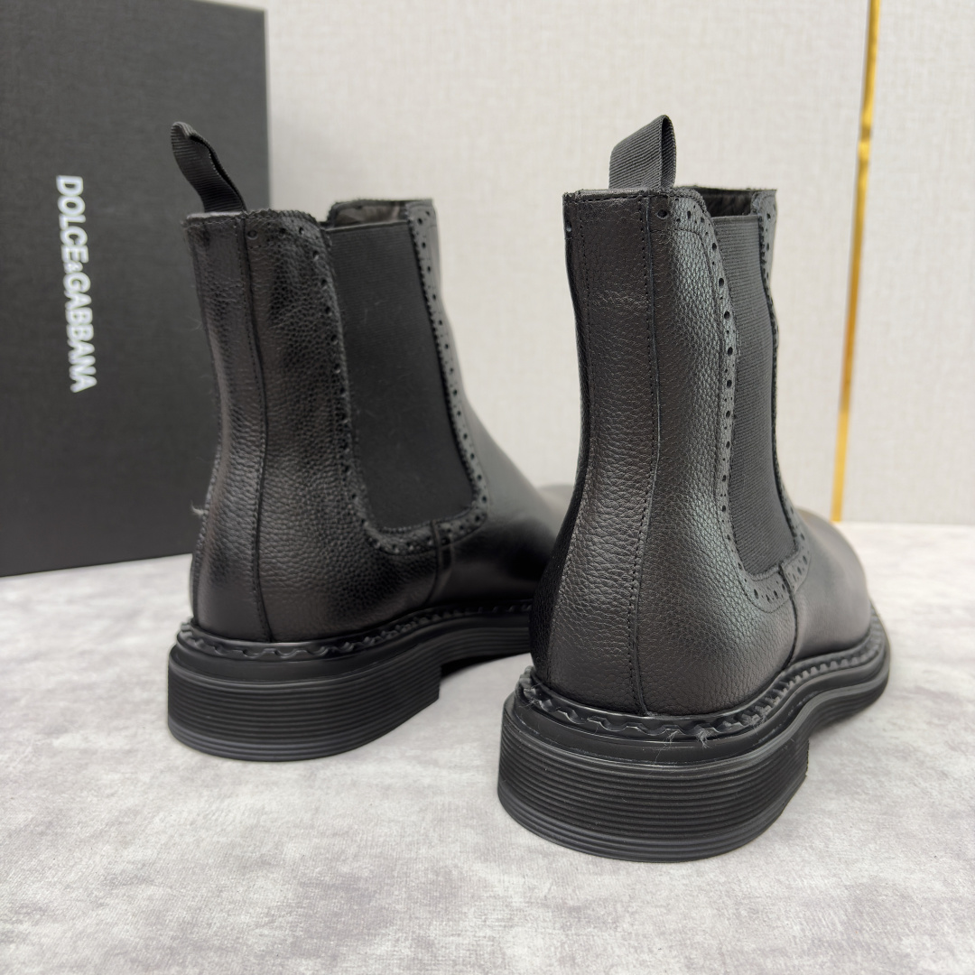 💋💍DG家新品 杜嘉-班纳 Dolce&Gabban* 男士切尔西靴皮靴系列：意式奢华的多面型格盛宴 这