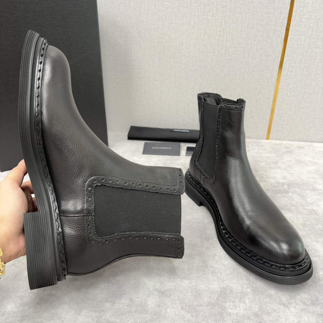💋💍DG家新品 杜嘉-班纳 Dolce&Gabban* 男士切尔西靴皮靴系列：意式奢华的多面型格盛宴 这