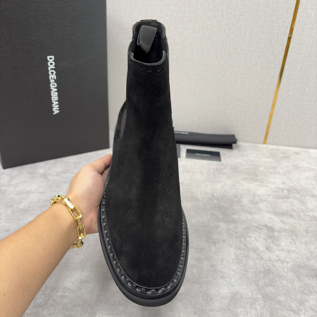 💋💍DG家新品 杜嘉-班纳 Dolce&Gabban* 男士切尔西靴皮靴系列：意式奢华的多面型格盛宴 这