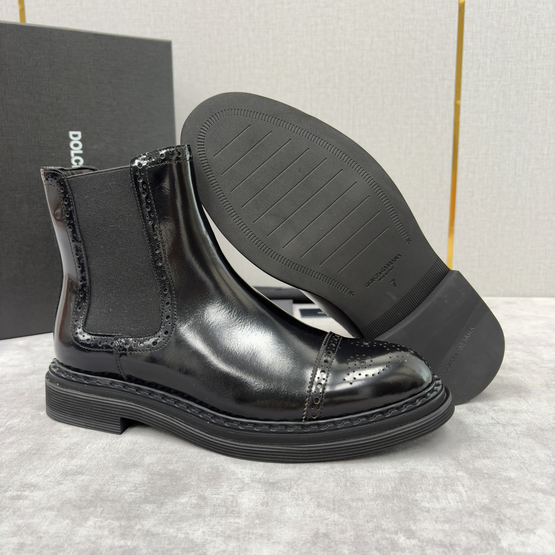 💋💍DG家新品 杜嘉-班纳 Dolce&Gabban* 男士布洛克切尔西靴皮靴系列：意式奢华与复古格调的