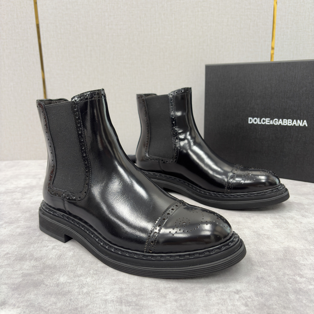💋💍DG家新品 杜嘉-班纳 Dolce&Gabban* 男士布洛克切尔西靴皮靴系列：意式奢华与复古格调的