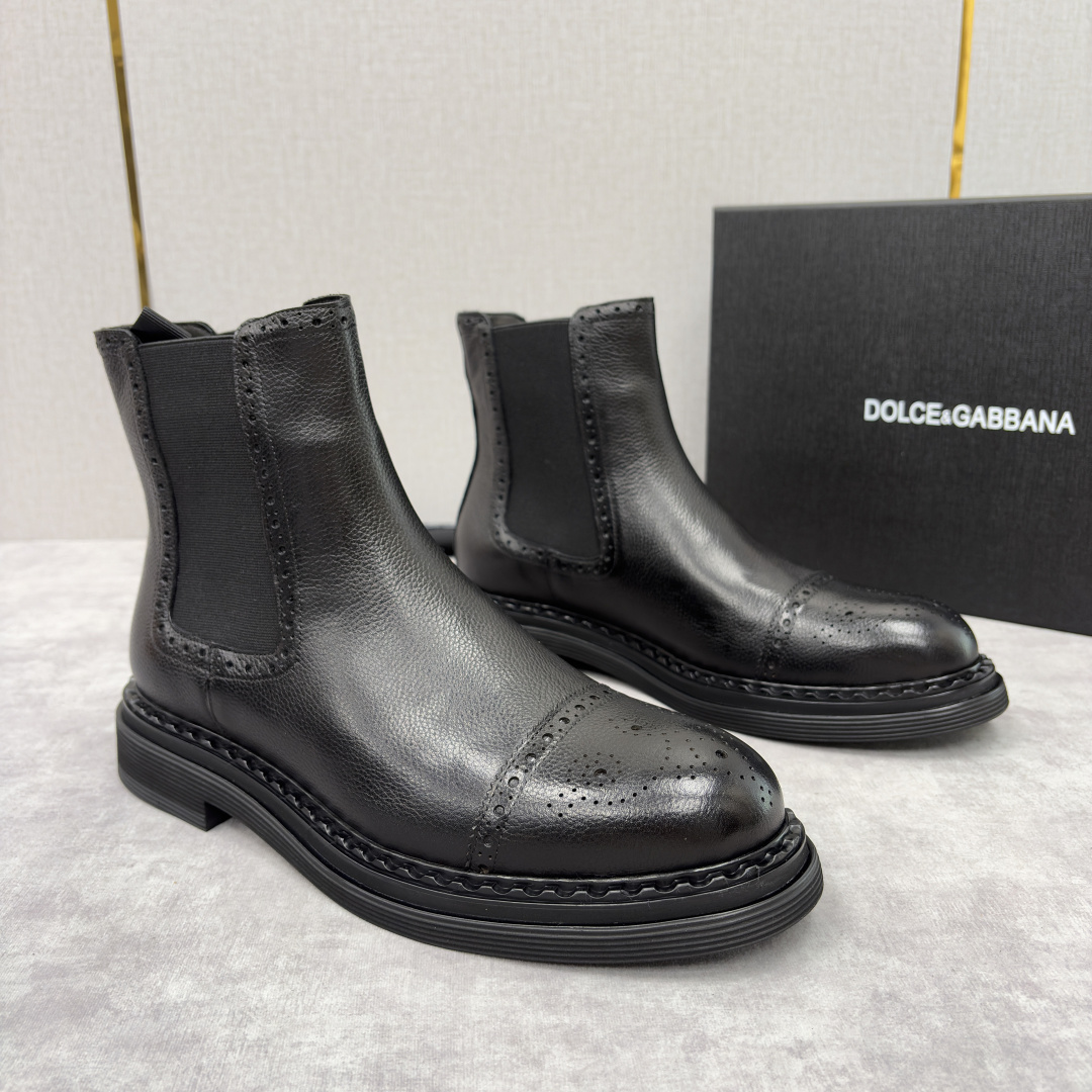 💋💍DG家新品 杜嘉-班纳 Dolce&Gabban* 男士布洛克切尔西靴皮靴系列：意式奢华与复古格调的