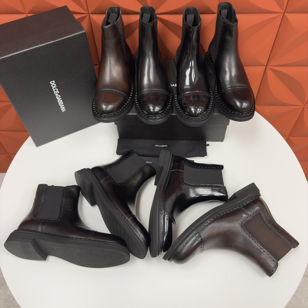 💋💍DG家新品 杜嘉-班纳 Dolce&Gabban* 男士布洛克切尔西靴皮靴系列：意式奢华与复古格调的