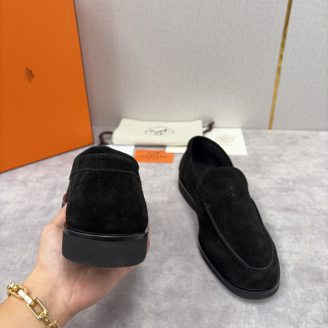 💋💍H家新品 Hermè* 爱马-仕 Low 绒面牛皮乐福鞋 官方 9,250 甄选进口反牛皮材质打造 