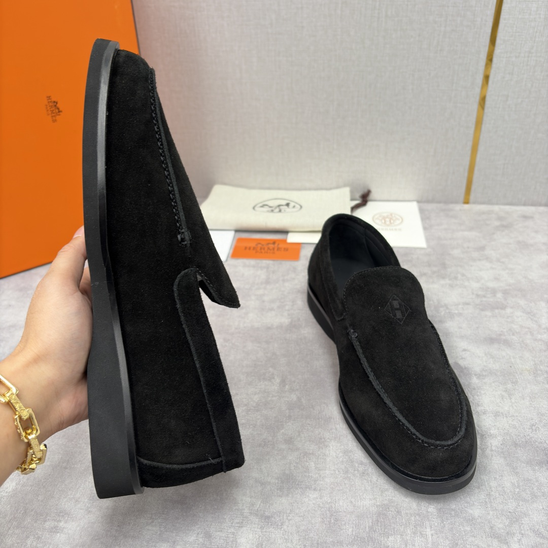 💋💍H家新品 Hermè* 爱马-仕 Low 绒面牛皮乐福鞋 官方 9,250 甄选进口反牛皮材质打造 