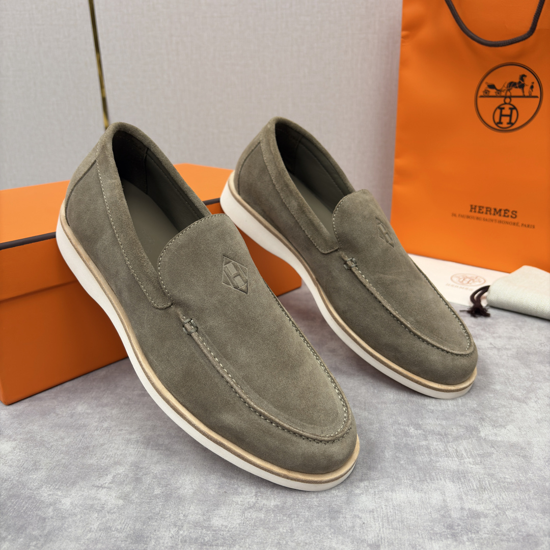 💋💍H家新品 Hermè* 爱马-仕 Low 绒面牛皮乐福鞋 官方 9,250 甄选进口反牛皮材质打造 