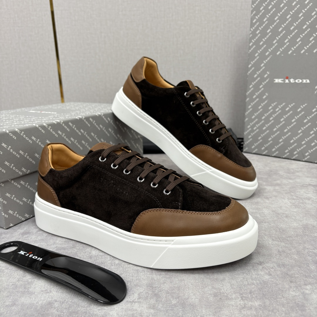 💋💍 Kito*n 新品 男士拼色厚底休闲鞋 鞋面采用高丝光磨砂牛皮+优质小牛皮的拼接设计，磨砂皮细腻软