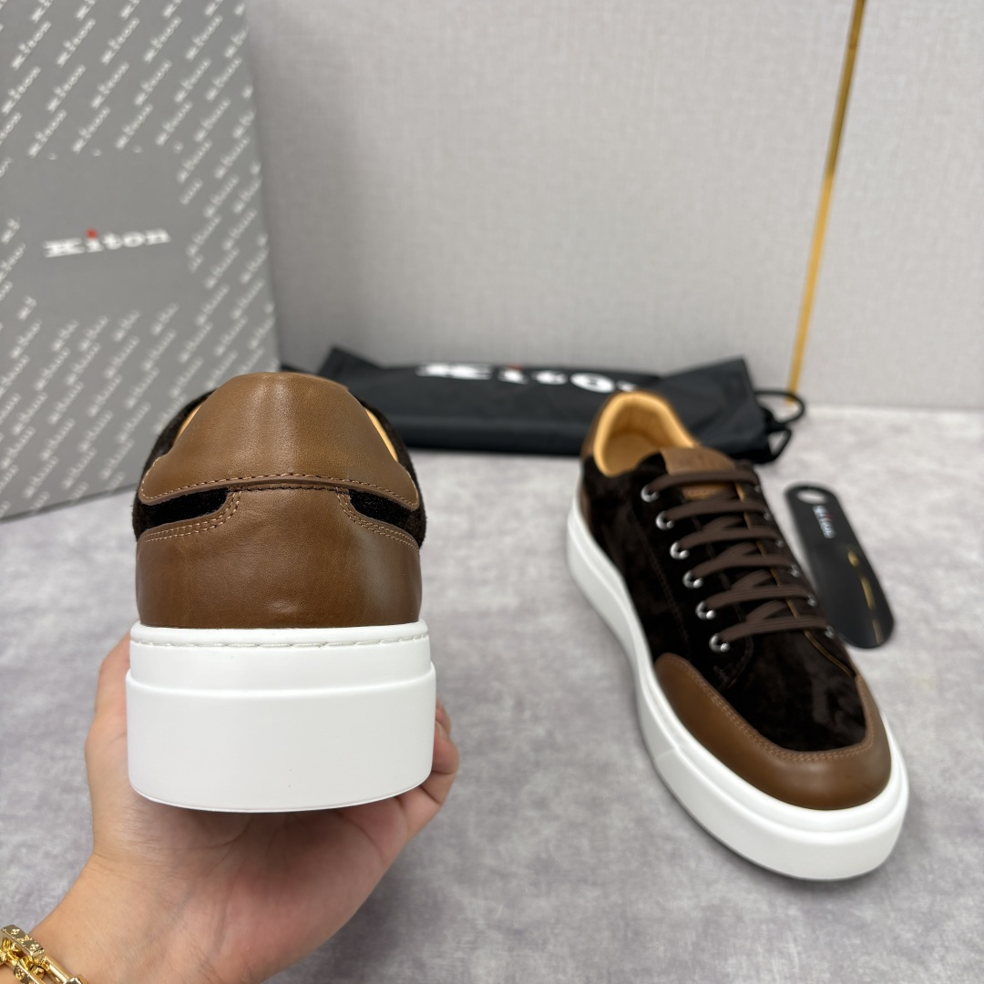 💋💍 Kito*n 新品 男士拼色厚底休闲鞋 鞋面采用高丝光磨砂牛皮+优质小牛皮的拼接设计，磨砂皮细腻软