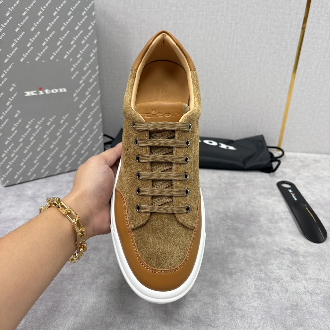 💋💍 Kito*n 新品 男士拼色厚底休闲鞋 鞋面采用高丝光磨砂牛皮+优质小牛皮的拼接设计，磨砂皮细腻软