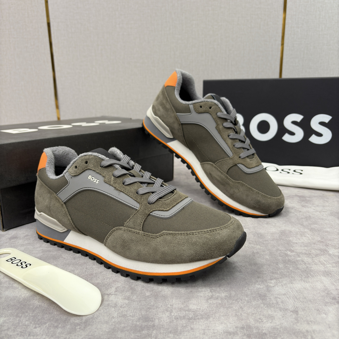 💋💍BOSS 男士新款 复古休闲拼接运动鞋跑鞋上新 HUGO BOS* 家这双织物运动鞋组合制成，真的把