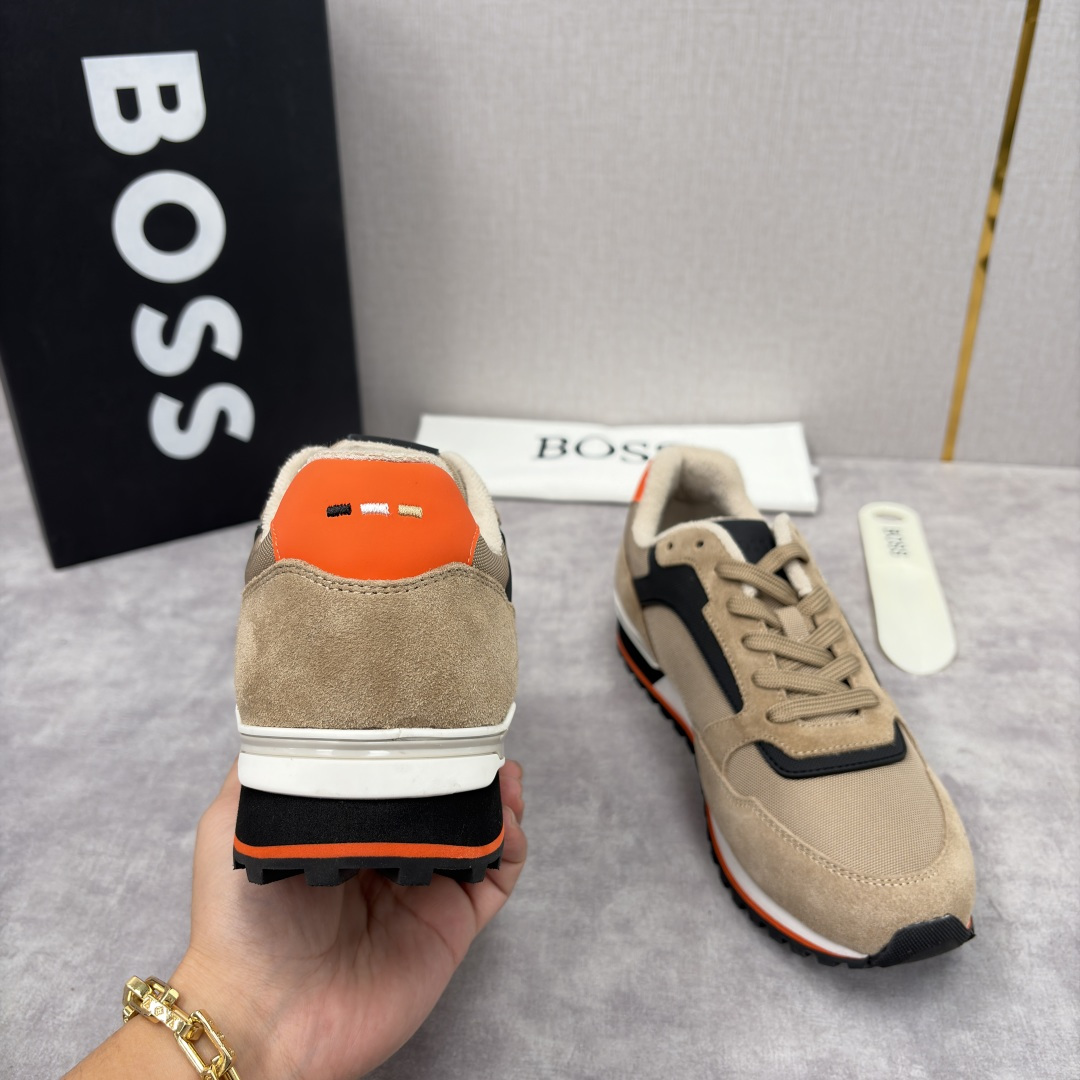 💋💍BOSS 男士新款 复古休闲拼接运动鞋跑鞋上新 HUGO BOS* 家这双织物运动鞋组合制成，真的把