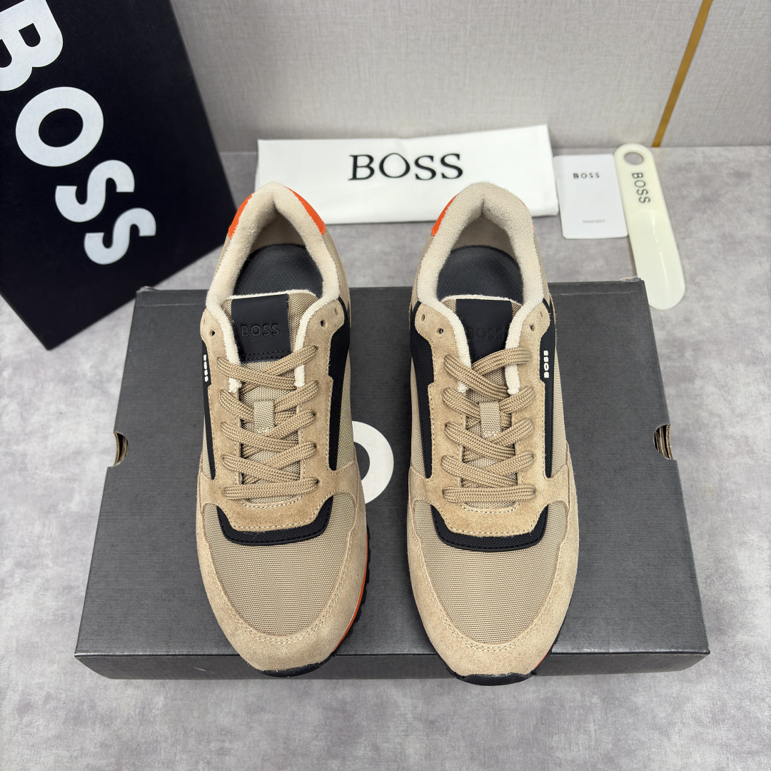 💋💍BOSS 男士新款 复古休闲拼接运动鞋跑鞋上新 HUGO BOS* 家这双织物运动鞋组合制成，真的把