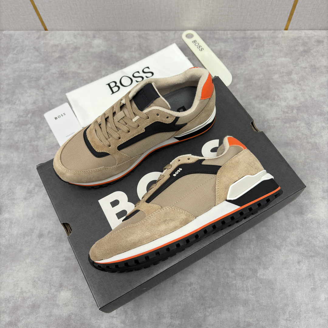 💋💍BOSS 男士新款 复古休闲拼接运动鞋跑鞋上新 HUGO BOS* 家这双织物运动鞋组合制成，真的把