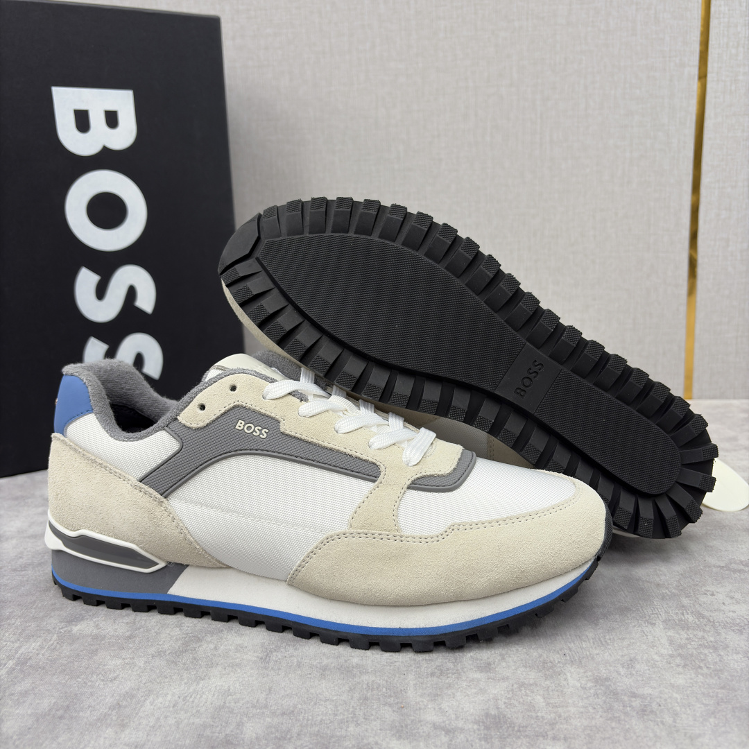 💋💍BOSS 男士新款 复古休闲拼接运动鞋跑鞋上新 HUGO BOS* 家这双织物运动鞋组合制成，真的把
