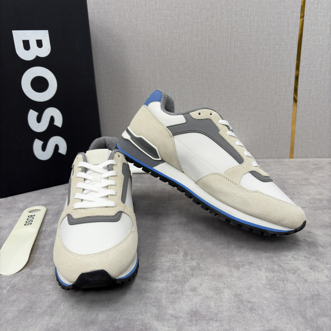 💋💍BOSS 男士新款 复古休闲拼接运动鞋跑鞋上新 HUGO BOS* 家这双织物运动鞋组合制成，真的把