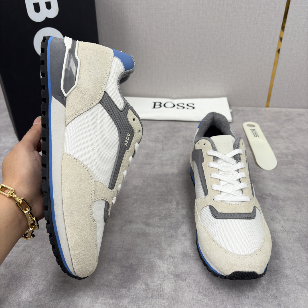 💋💍BOSS 男士新款 复古休闲拼接运动鞋跑鞋上新 HUGO BOS* 家这双织物运动鞋组合制成，真的把