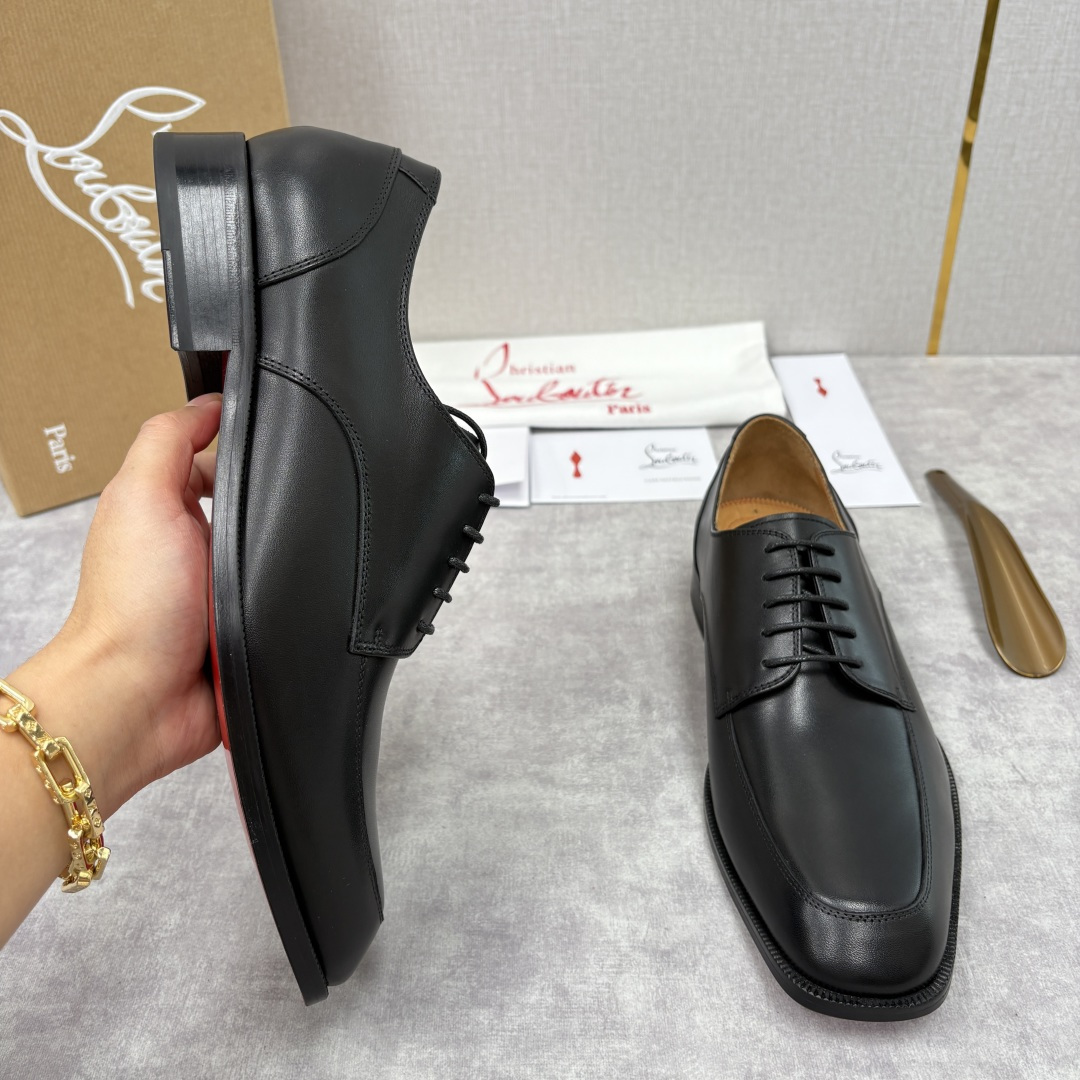 💋💍 CL 新品男士正装鞋皮鞋 Christia* Loubouti* 红底鞋 皮革肌理与红底美学的绅士