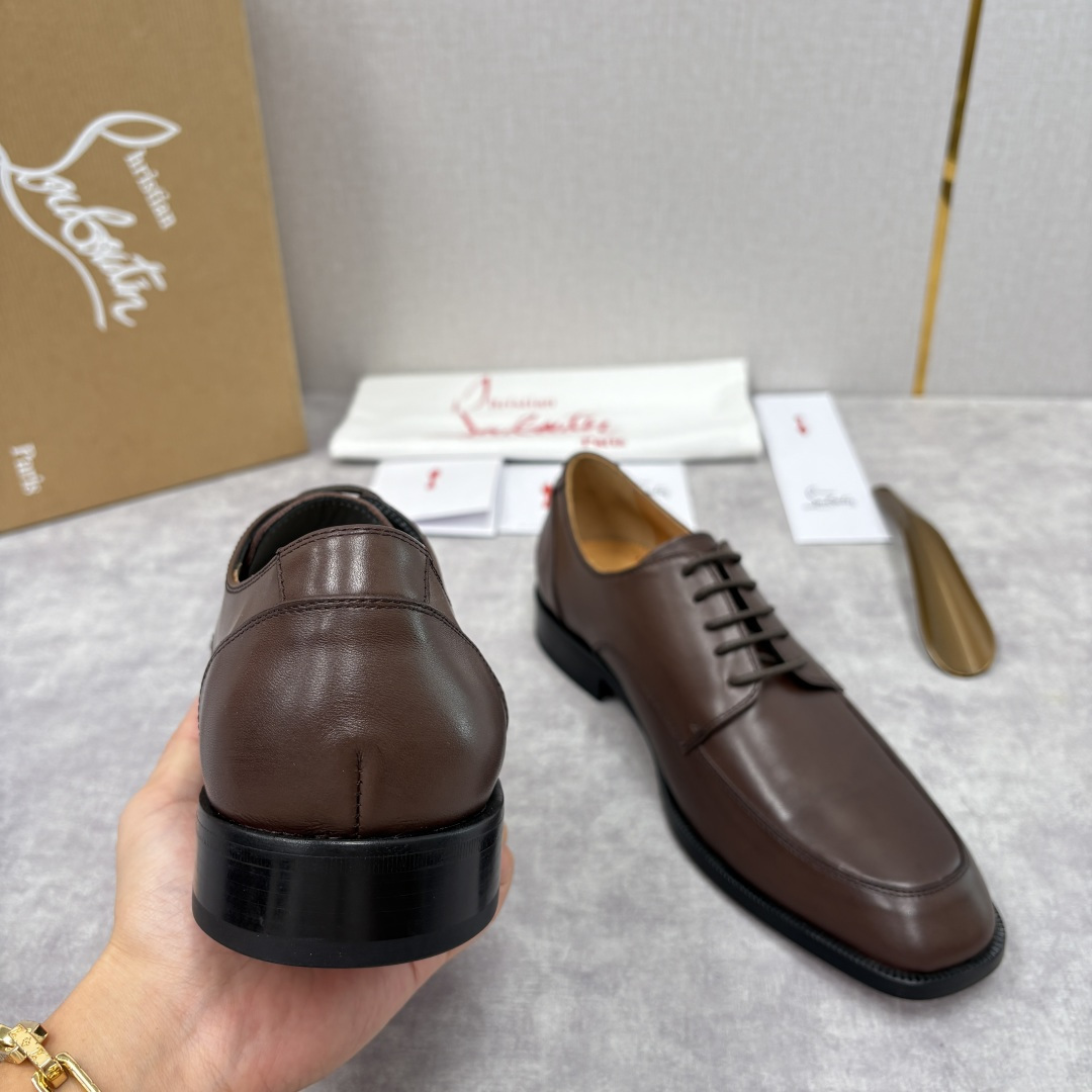 💋💍 CL 新品男士正装鞋皮鞋 Christia* Loubouti* 红底鞋 皮革肌理与红底美学的绅士