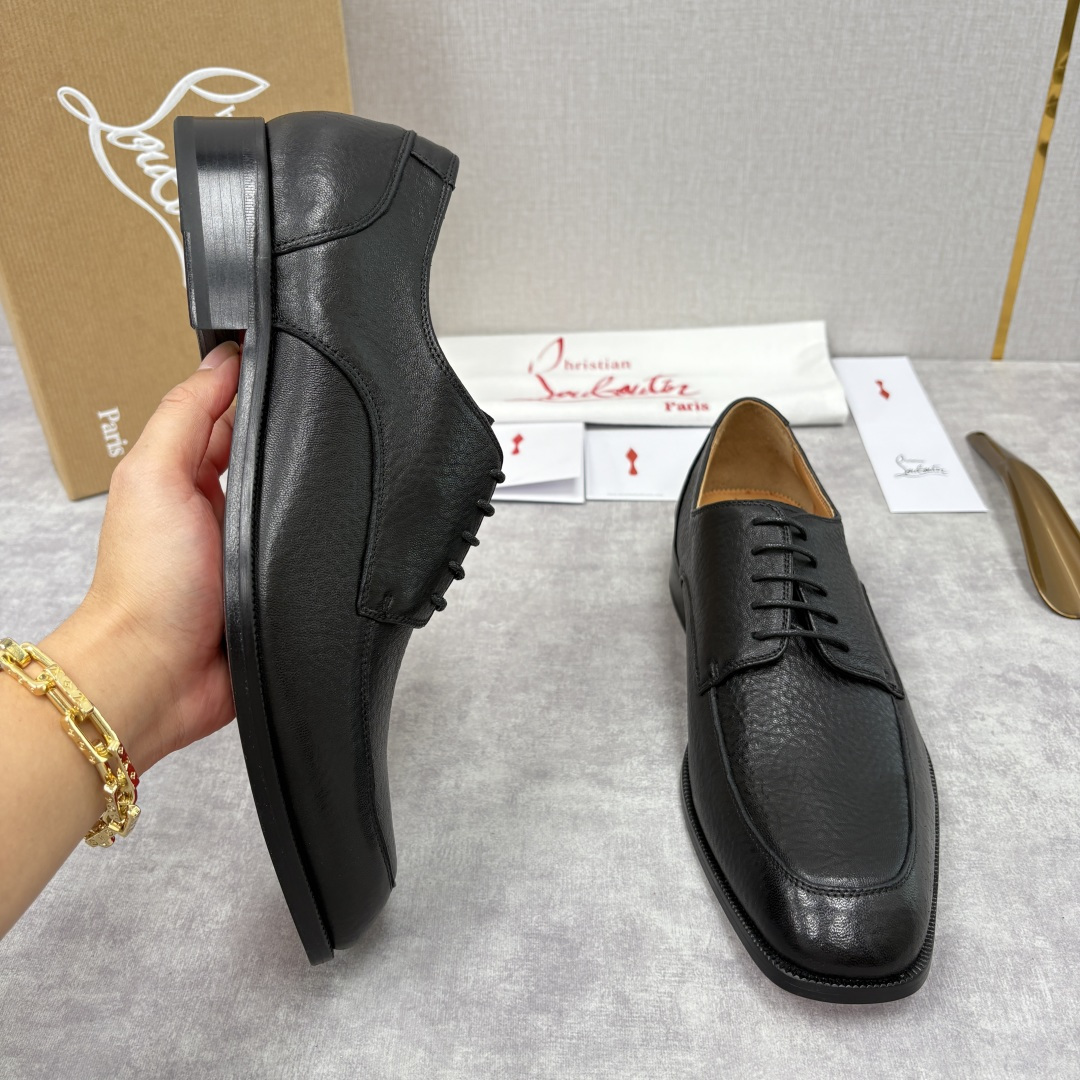💋💍 CL 新品男士正装鞋皮鞋 Christia* Loubouti* 红底鞋 皮革肌理与红底美学的绅士