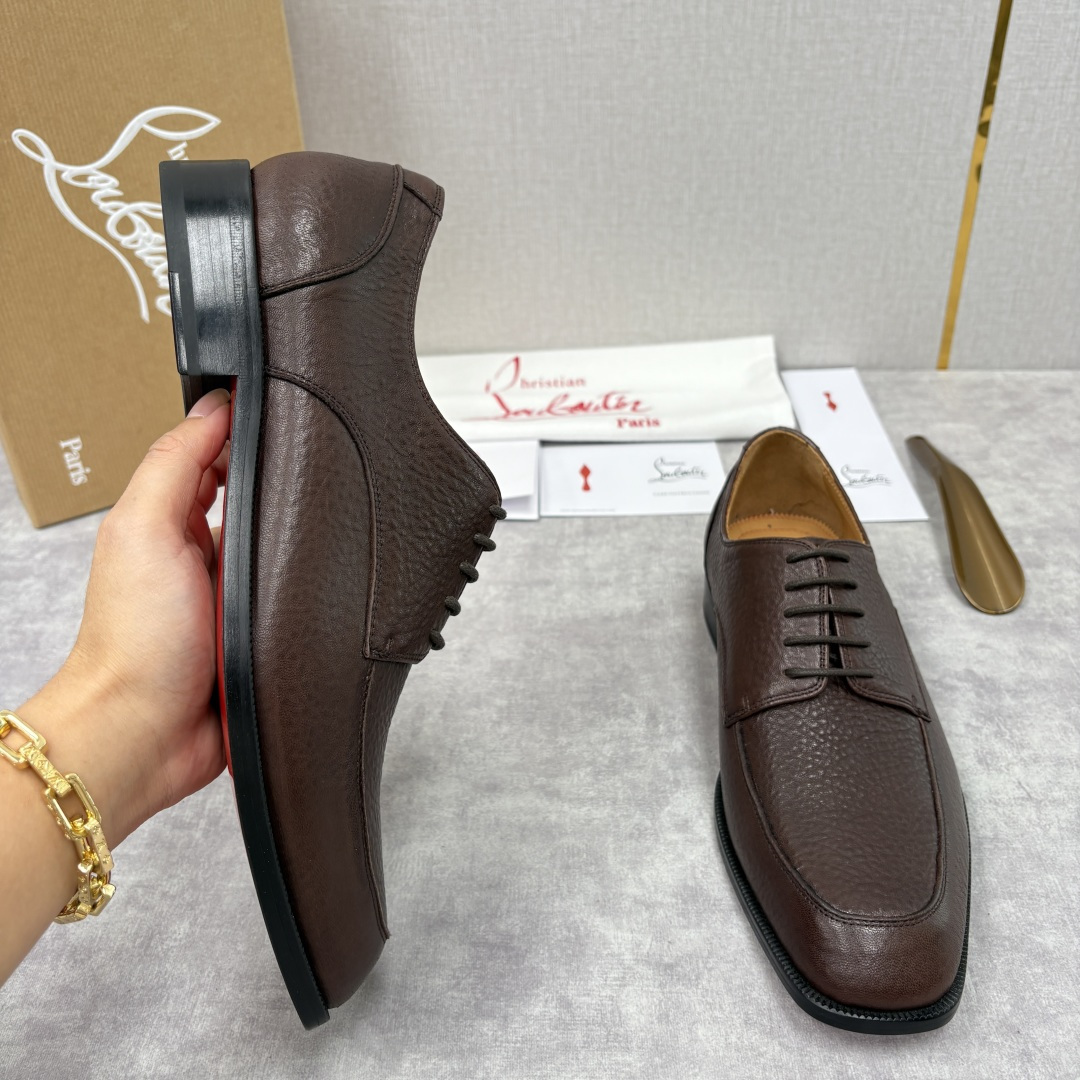 💋💍 CL 新品男士正装鞋皮鞋 Christia* Loubouti* 红底鞋 皮革肌理与红底美学的绅士