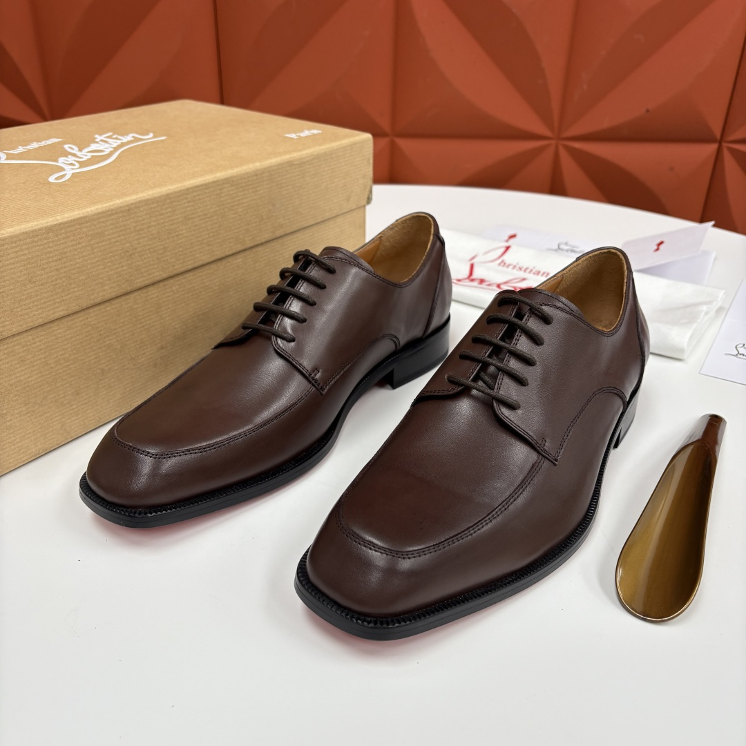 💋💍 CL 新品男士正装鞋皮鞋 Christia* Loubouti* 红底鞋 皮革肌理与红底美学的绅士